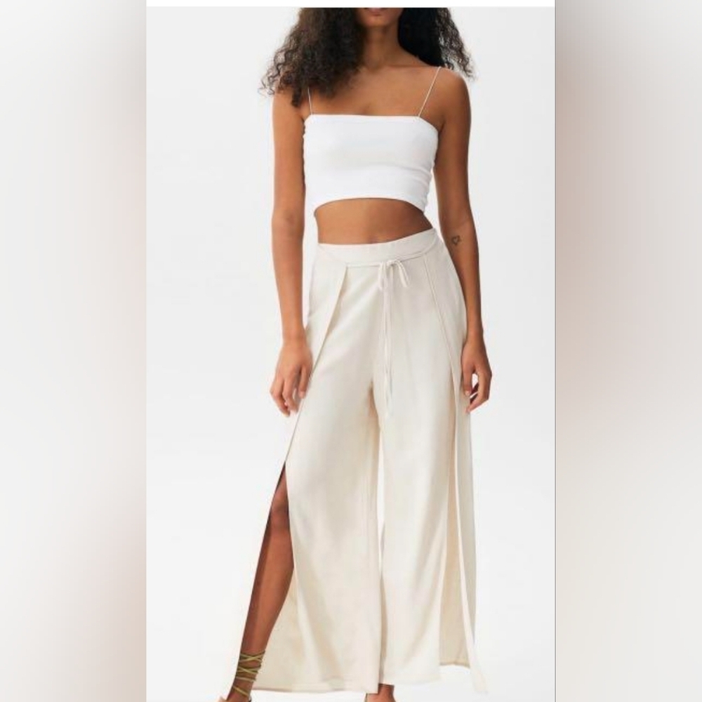 Pull&Bear BlackWide Leg Pants‎ with High Slits